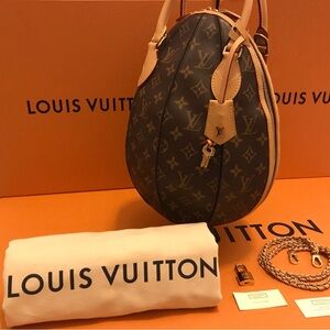 Louis Vuitton Monogram & Noir Egg Souple Shoulder & Hand Bag